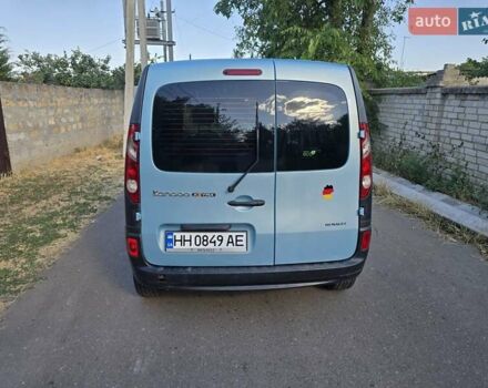 Синий Рено Кенгу, объемом двигателя 1.5 л и пробегом 230 тыс. км за 5800 $, фото 7 на Automoto.ua