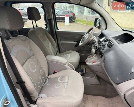 Синий Рено Кенгу, объемом двигателя 1.6 л и пробегом 183 тыс. км за 7550 $, фото 9 на Automoto.ua