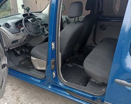 Рено Кенгу 2010 в Ромнах на Automoto.ua Синий Рено Кенгу, объемом двигателя 1.6 л и пробегом 192 тыс. км за 7300 $, фото 14 на Automoto.ua