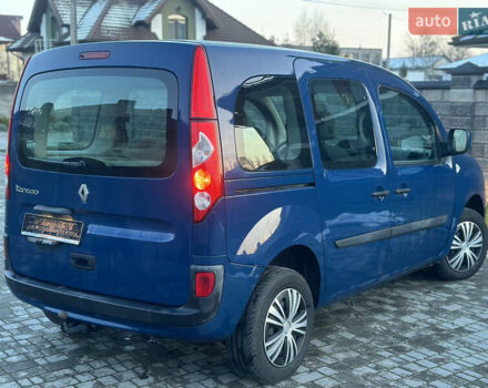 Синий Рено Кенгу, объемом двигателя 1.6 л и пробегом 218 тыс. км за 5799 $, фото 6 на Automoto.ua