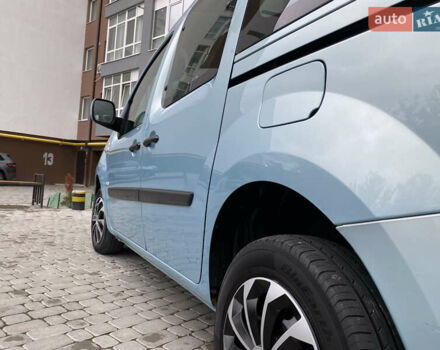 Синий Рено Кенгу, объемом двигателя 1.5 л и пробегом 230 тыс. км за 7800 $, фото 13 на Automoto.ua