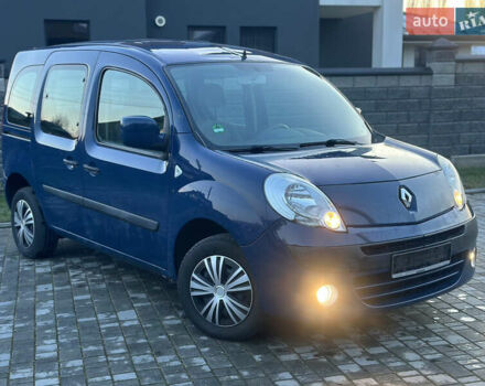 Синий Рено Кенгу, объемом двигателя 1.6 л и пробегом 218 тыс. км за 5799 $, фото 4 на Automoto.ua