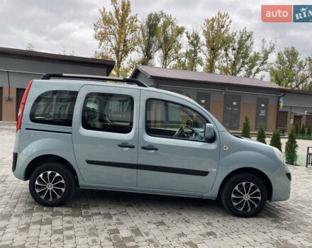 Синий Рено Кенгу, объемом двигателя 1.5 л и пробегом 230 тыс. км за 7800 $, фото 3 на Automoto.ua