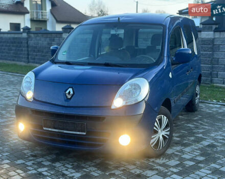 Синий Рено Кенгу, объемом двигателя 1.6 л и пробегом 218 тыс. км за 5799 $, фото 1 на Automoto.ua