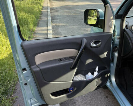 Синий Рено Кенгу, объемом двигателя 1.5 л и пробегом 156 тыс. км за 7300 $, фото 8 на Automoto.ua