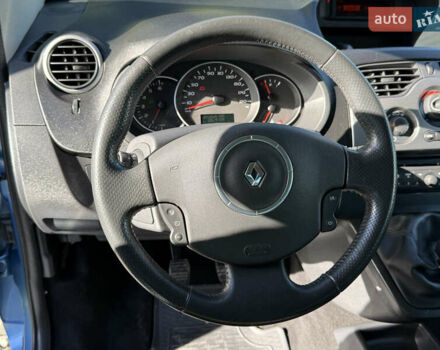 Рено Кєнгу 2012 у Стрые на Automoto.ua Синій Рено Кєнгу, об'ємом двигуна 1.5 л та пробігом 273 тис. км за 8700 $, фото 45 на Automoto.ua