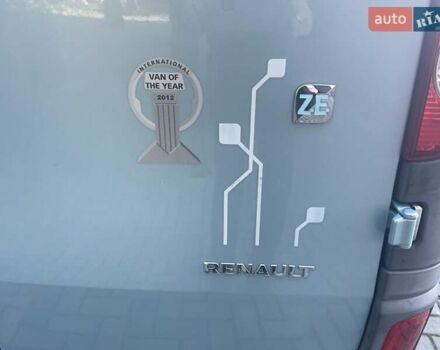 Синий Рено Кенгу, объемом двигателя 0 л и пробегом 12 тыс. км за 7650 $, фото 17 на Automoto.ua