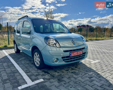 Синій Рено Кєнгу, об'ємом двигуна 1.5 л та пробігом 121 тис. км за 9700 $, фото 3 на Automoto.ua