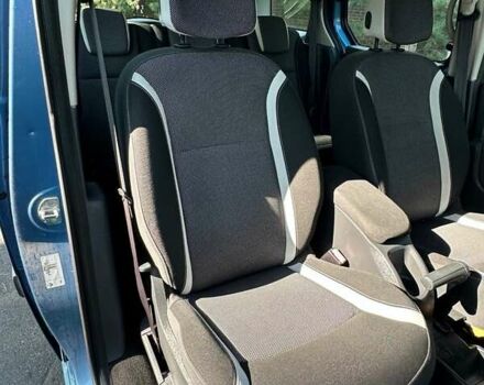 Синий Рено Кенгу, объемом двигателя 1.5 л и пробегом 208 тыс. км за 9900 $, фото 14 на Automoto.ua