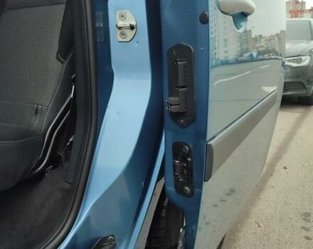 Синій Рено Кєнгу, об'ємом двигуна 0 л та пробігом 222 тис. км за 8700 $, фото 9 на Automoto.ua