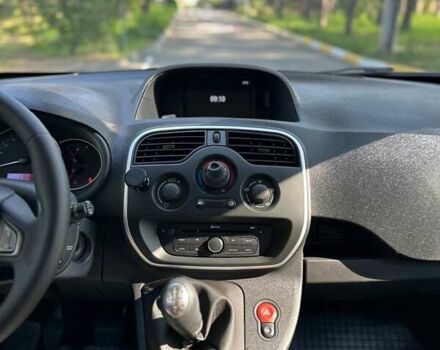 Синий Рено Кенгу, объемом двигателя 1.5 л и пробегом 208 тыс. км за 9900 $, фото 18 на Automoto.ua