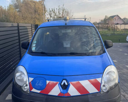 Рено Кєнгу 2013 у Дубно на Automoto.ua Синій Рено Кєнгу, об'ємом двигуна 0 л та пробігом 32 тис. км за 5200 $, фото 4 на Automoto.ua