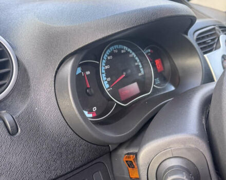 Рено Кєнгу 2013 у Дубно на Automoto.ua Синій Рено Кєнгу, об'ємом двигуна 0 л та пробігом 32 тис. км за 5200 $, фото 7 на Automoto.ua