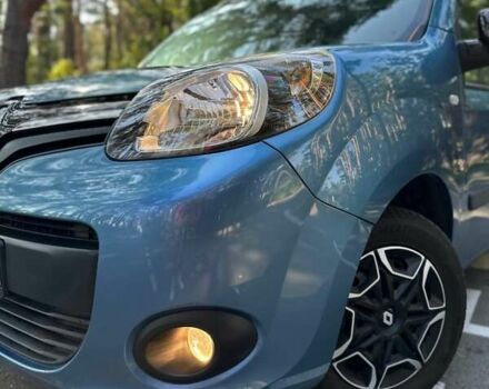 Синий Рено Кенгу, объемом двигателя 1.5 л и пробегом 208 тыс. км за 9900 $, фото 2 на Automoto.ua