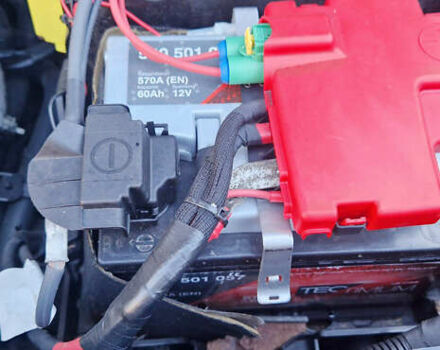 Рено Кенгу 2013 в Одессе на Automoto.ua Синий Рено Кенгу, объемом двигателя 1.5 л и пробегом 211 тыс. км за 10700 $, фото 16 на Automoto.ua