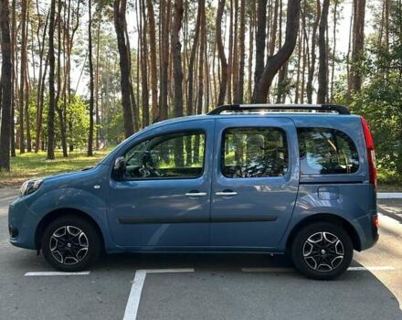 Синий Рено Кенгу, объемом двигателя 1.5 л и пробегом 208 тыс. км за 9900 $, фото 5 на Automoto.ua