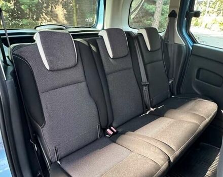 Синий Рено Кенгу, объемом двигателя 1.5 л и пробегом 208 тыс. км за 9900 $, фото 16 на Automoto.ua