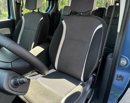 Синий Рено Кенгу, объемом двигателя 1.5 л и пробегом 208 тыс. км за 9900 $, фото 12 на Automoto.ua