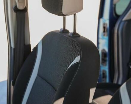 Синий Рено Кенгу, объемом двигателя 1.2 л и пробегом 110 тыс. км за 6490 $, фото 23 на Automoto.ua