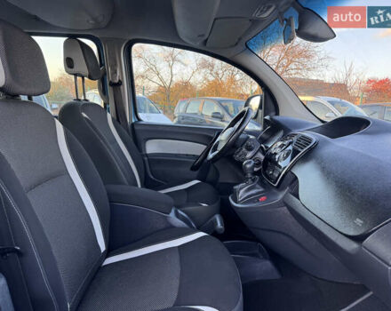 Синій Рено Кєнгу, об'ємом двигуна 1.5 л та пробігом 220 тис. км за 11990 $, фото 26 на Automoto.ua