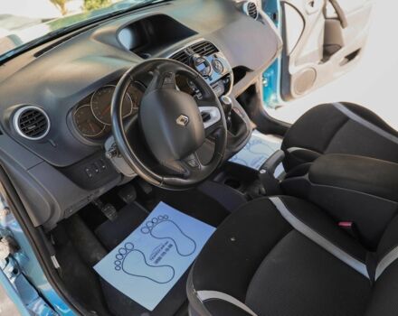 Синий Рено Кенгу, объемом двигателя 1.2 л и пробегом 110 тыс. км за 6490 $, фото 14 на Automoto.ua