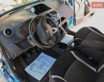 Синий Рено Кенгу, объемом двигателя 1.2 л и пробегом 110 тыс. км за 6490 $, фото 13 на Automoto.ua