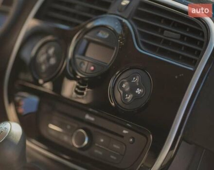 Синий Рено Кенгу, объемом двигателя 1.2 л и пробегом 110 тыс. км за 6490 $, фото 36 на Automoto.ua