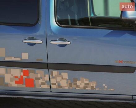 Синий Рено Кенгу, объемом двигателя 1.2 л и пробегом 110 тыс. км за 6490 $, фото 55 на Automoto.ua