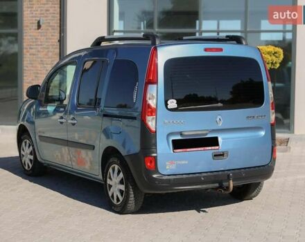 Синий Рено Кенгу, объемом двигателя 1.2 л и пробегом 110 тыс. км за 6490 $, фото 3 на Automoto.ua