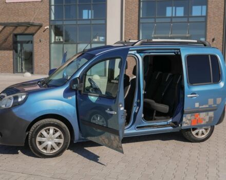 Синий Рено Кенгу, объемом двигателя 1.2 л и пробегом 110 тыс. км за 6490 $, фото 4 на Automoto.ua