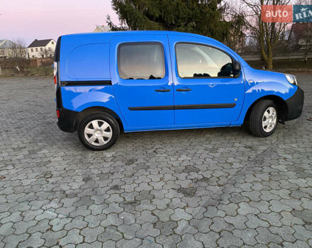 Синий Рено Кенгу, объемом двигателя 0 л и пробегом 39 тыс. км за 6700 $, фото 4 на Automoto.ua