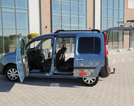 Синий Рено Кенгу, объемом двигателя 1.2 л и пробегом 110 тыс. км за 6490 $, фото 5 на Automoto.ua