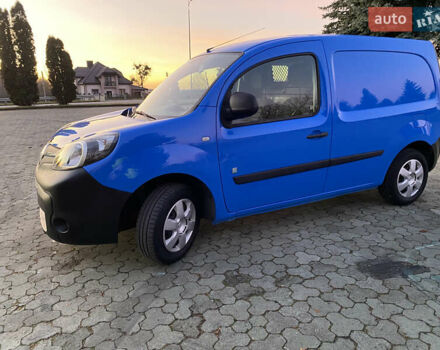 Синий Рено Кенгу, объемом двигателя 0 л и пробегом 39 тыс. км за 6700 $, фото 11 на Automoto.ua