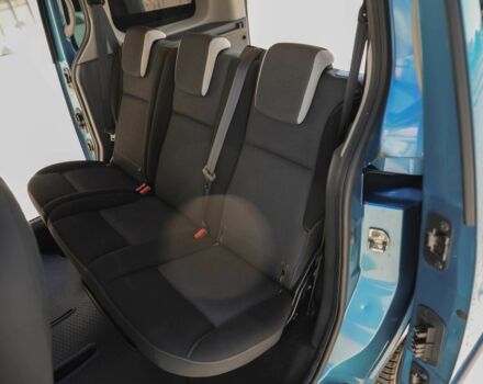 Синий Рено Кенгу, объемом двигателя 1.2 л и пробегом 110 тыс. км за 6490 $, фото 18 на Automoto.ua