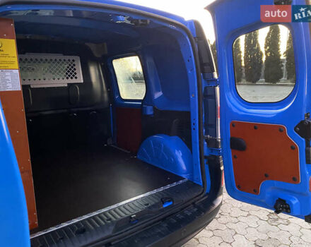 Синий Рено Кенгу, объемом двигателя 0 л и пробегом 39 тыс. км за 6700 $, фото 19 на Automoto.ua