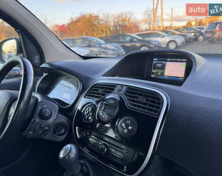 Синій Рено Кєнгу, об'ємом двигуна 1.5 л та пробігом 220 тис. км за 11990 $, фото 30 на Automoto.ua