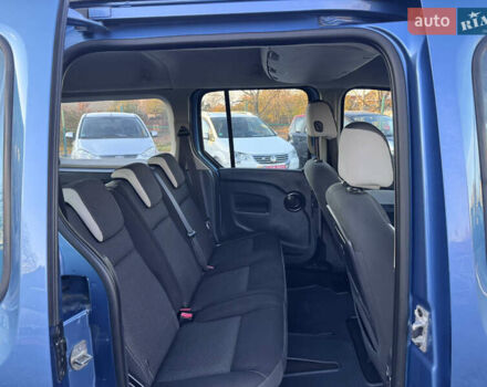 Синій Рено Кєнгу, об'ємом двигуна 1.5 л та пробігом 220 тис. км за 11990 $, фото 24 на Automoto.ua