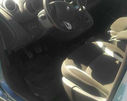 Синий Рено Кенгу, объемом двигателя 1.5 л и пробегом 184 тыс. км за 13200 $, фото 16 на Automoto.ua