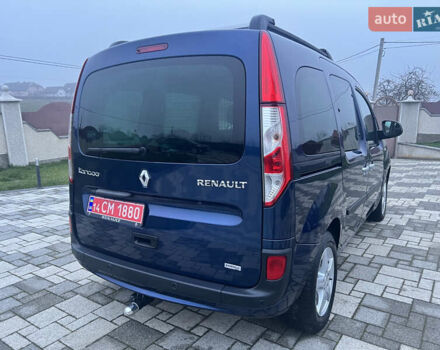 Синий Рено Кенгу, объемом двигателя 1.5 л и пробегом 180 тыс. км за 12750 $, фото 3 на Automoto.ua