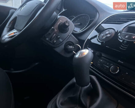 Синий Рено Кенгу, объемом двигателя 1.5 л и пробегом 180 тыс. км за 12750 $, фото 36 на Automoto.ua