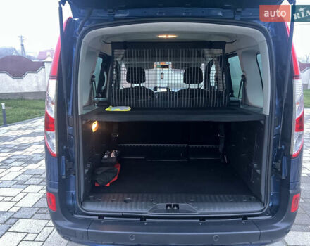 Синий Рено Кенгу, объемом двигателя 1.5 л и пробегом 180 тыс. км за 12750 $, фото 41 на Automoto.ua