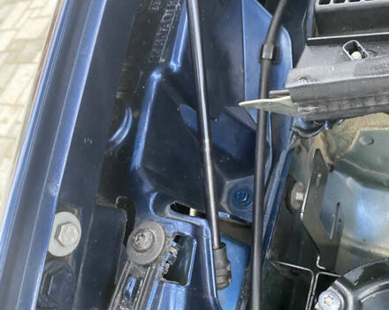 Синий Рено Кенгу, объемом двигателя 1.5 л и пробегом 180 тыс. км за 12750 $, фото 95 на Automoto.ua