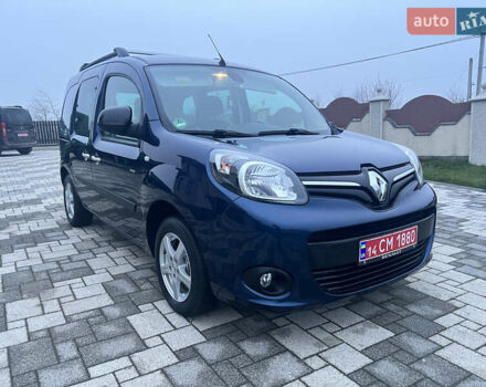 Синий Рено Кенгу, объемом двигателя 1.5 л и пробегом 180 тыс. км за 12750 $, фото 55 на Automoto.ua