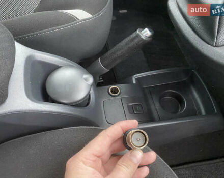 Синий Рено Кенгу, объемом двигателя 1.5 л и пробегом 180 тыс. км за 12750 $, фото 106 на Automoto.ua