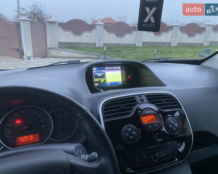 Синий Рено Кенгу, объемом двигателя 1.5 л и пробегом 180 тыс. км за 12750 $, фото 114 на Automoto.ua