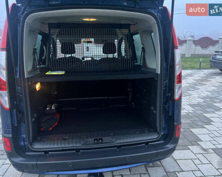 Синий Рено Кенгу, объемом двигателя 1.5 л и пробегом 180 тыс. км за 12750 $, фото 40 на Automoto.ua