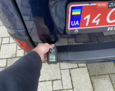 Синий Рено Кенгу, объемом двигателя 1.5 л и пробегом 180 тыс. км за 12750 $, фото 68 на Automoto.ua