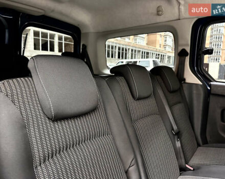 Синій Рено Кєнгу, об'ємом двигуна 1.5 л та пробігом 198 тис. км за 15900 $, фото 17 на Automoto.ua