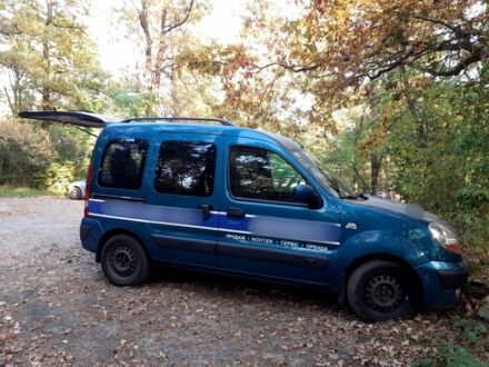 Синий Рено Кенгу, объемом двигателя 1.4 л и пробегом 630 тыс. км за 2700 $, фото 1 на Automoto.ua