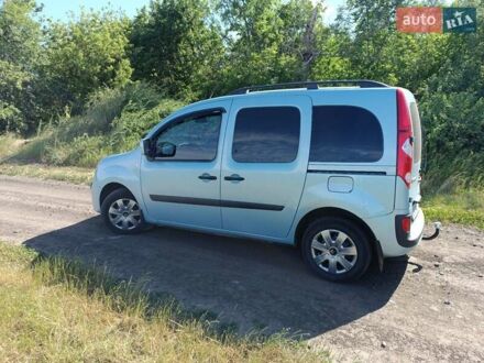 Рено Кенгу 2008 в Малой Виске на Automoto.ua Синий Рено Кенгу, объемом двигателя 1.6 л и пробегом 182 тыс. км за 7900 $, фото 1 на Automoto.ua